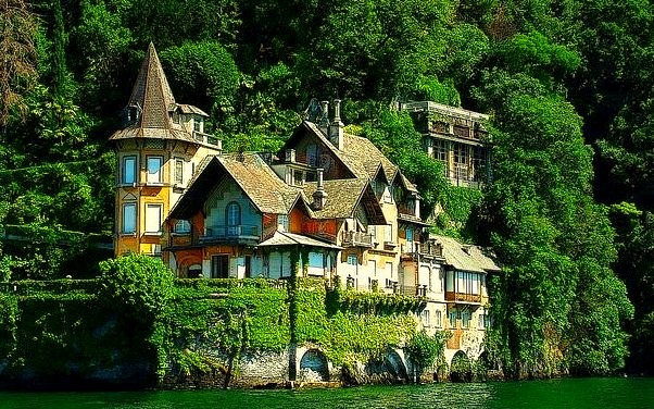 Villa on the shores of Lago di Como, Ticino Canton, Switzerland