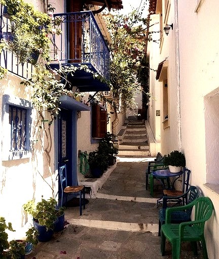 One of the peaceful alleys of Skiathos, Greece