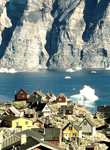 Sea Cliff Village, Greenland